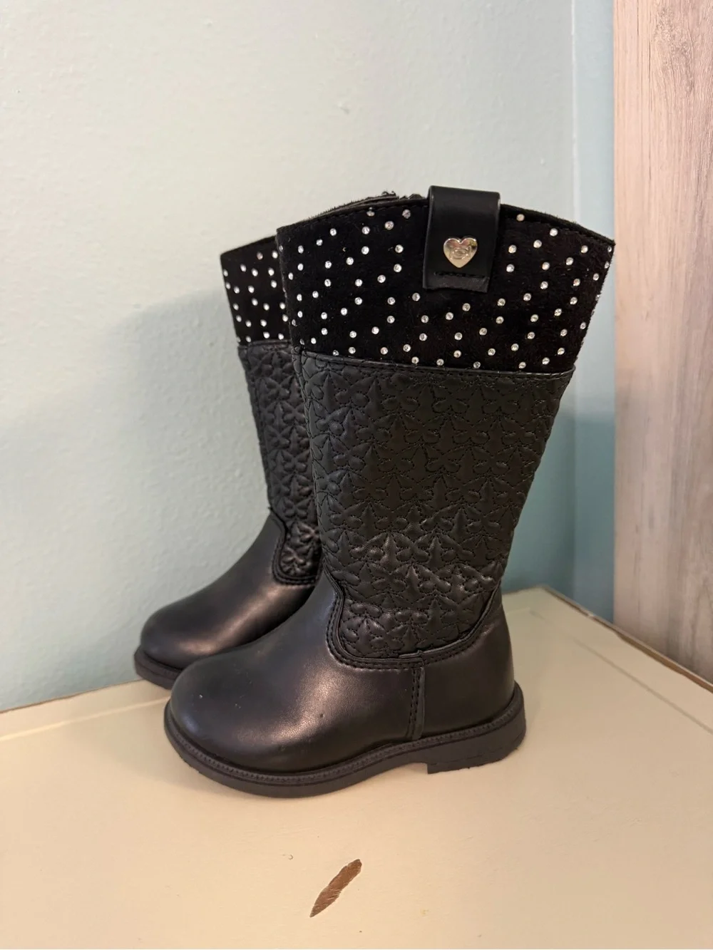 Bebe Girls Black Butterfly Heart Rhinestone Tall Boots Size 6 Side Zip
